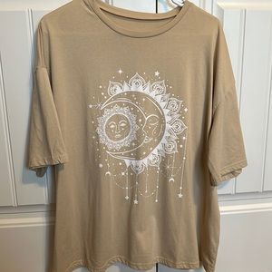 Women’s tshirt